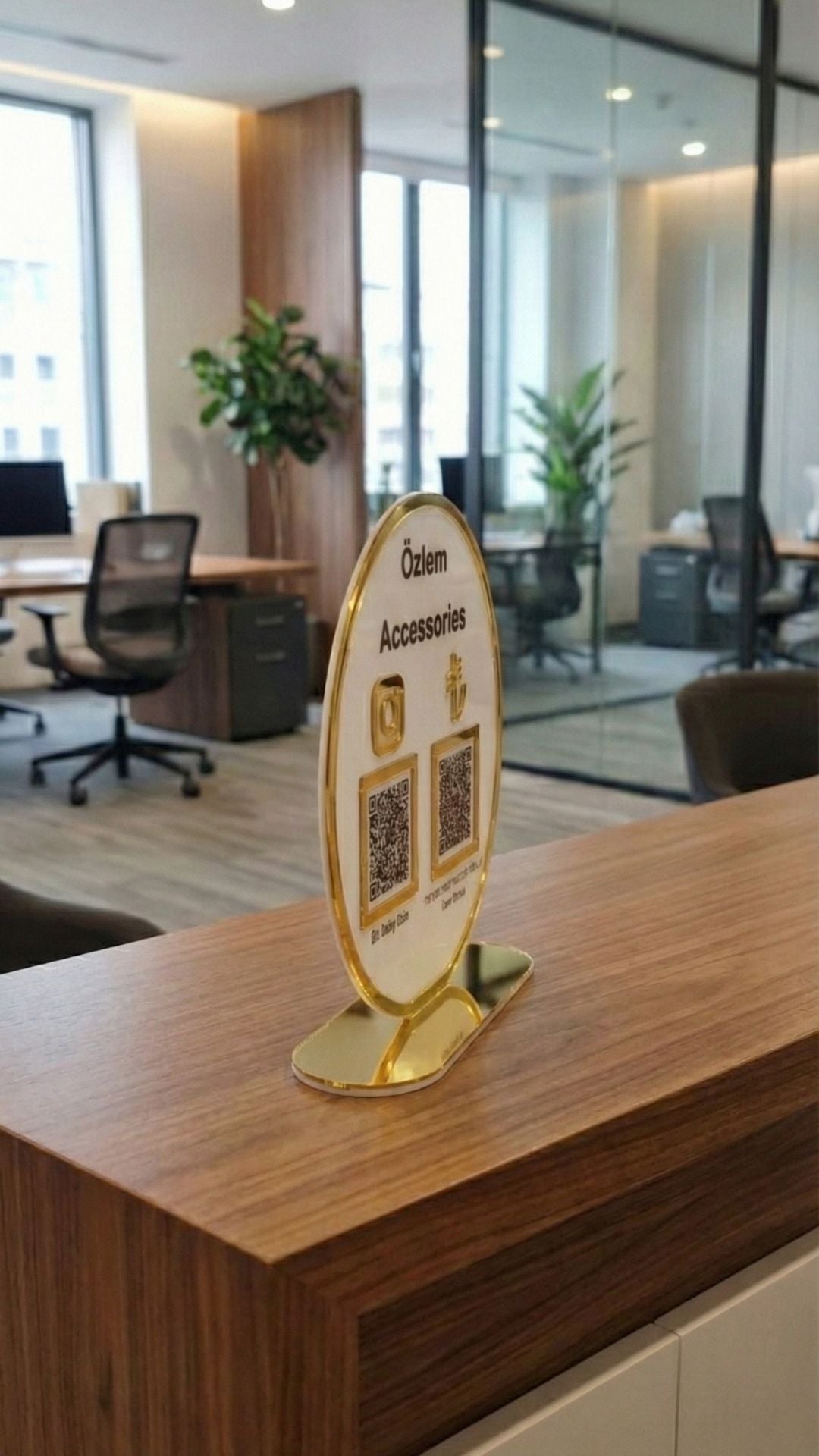 Gold Serisi Yuvarlak Çiftli QR Kod Panosu (Sosyal Medya & Ödeme)
