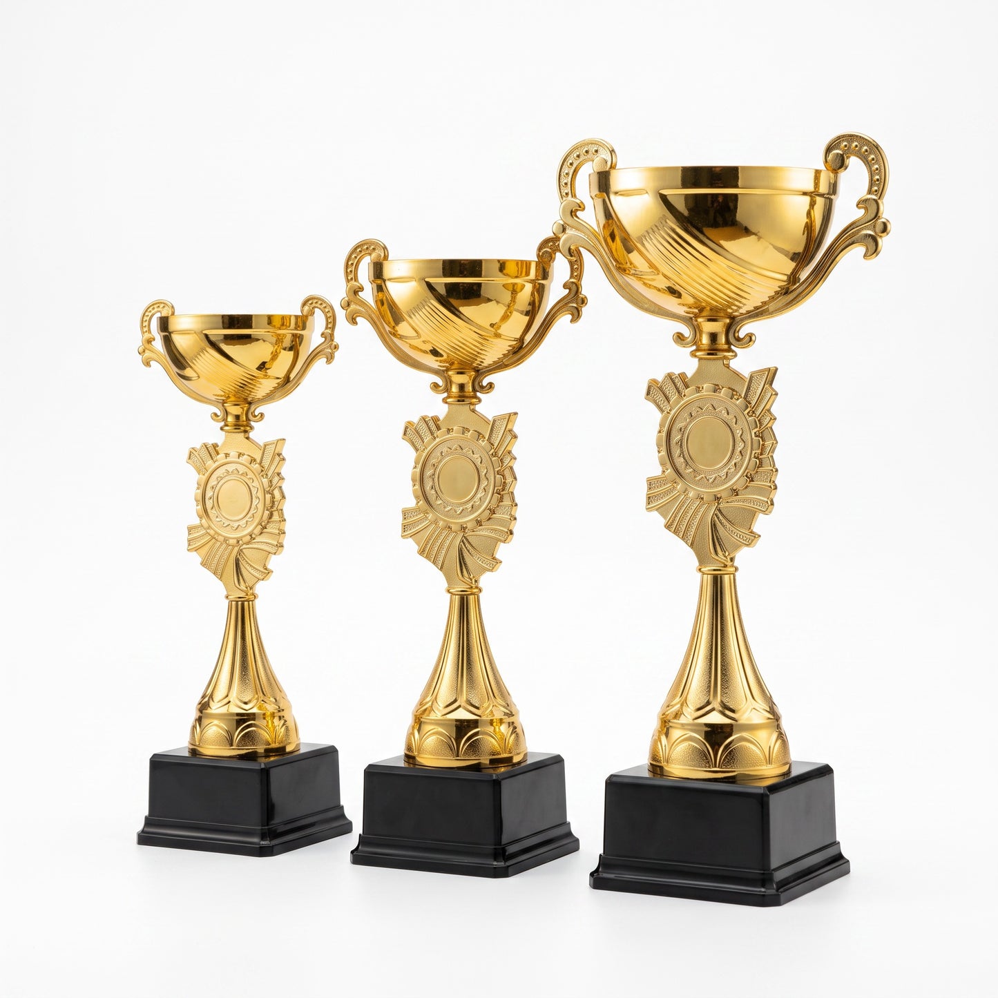 3’lü Kişiye Özel Gold Kupa Seti – 38, 37 ve 36 cm