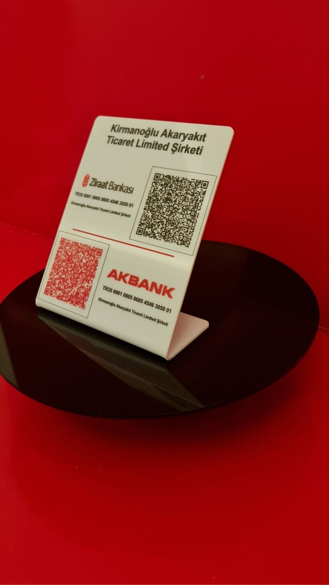 İşletmelere Özel Logolu ve Çift Banka QR Kodlu Akrilik Masaüstü Ödeme Standı (İBAN Panosu)