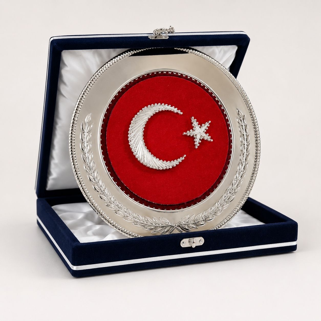 Filografi Bayrak Gümüş Tabak Plaket – 25 cm Lacivert Kadife Kutulu Ay Yıldız Protokol Ödülü