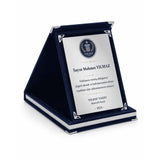 Küçük Boy Lacivert Kadife Kutulu Albüm Plaket – 9 × 12 cm Gümüş Metal Plakalı