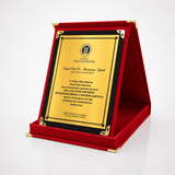 Kırmızı Kadife Masa Üstü Albüm Plaket Altın Metal Levhalı - Küçük Boy 9x12 cm
