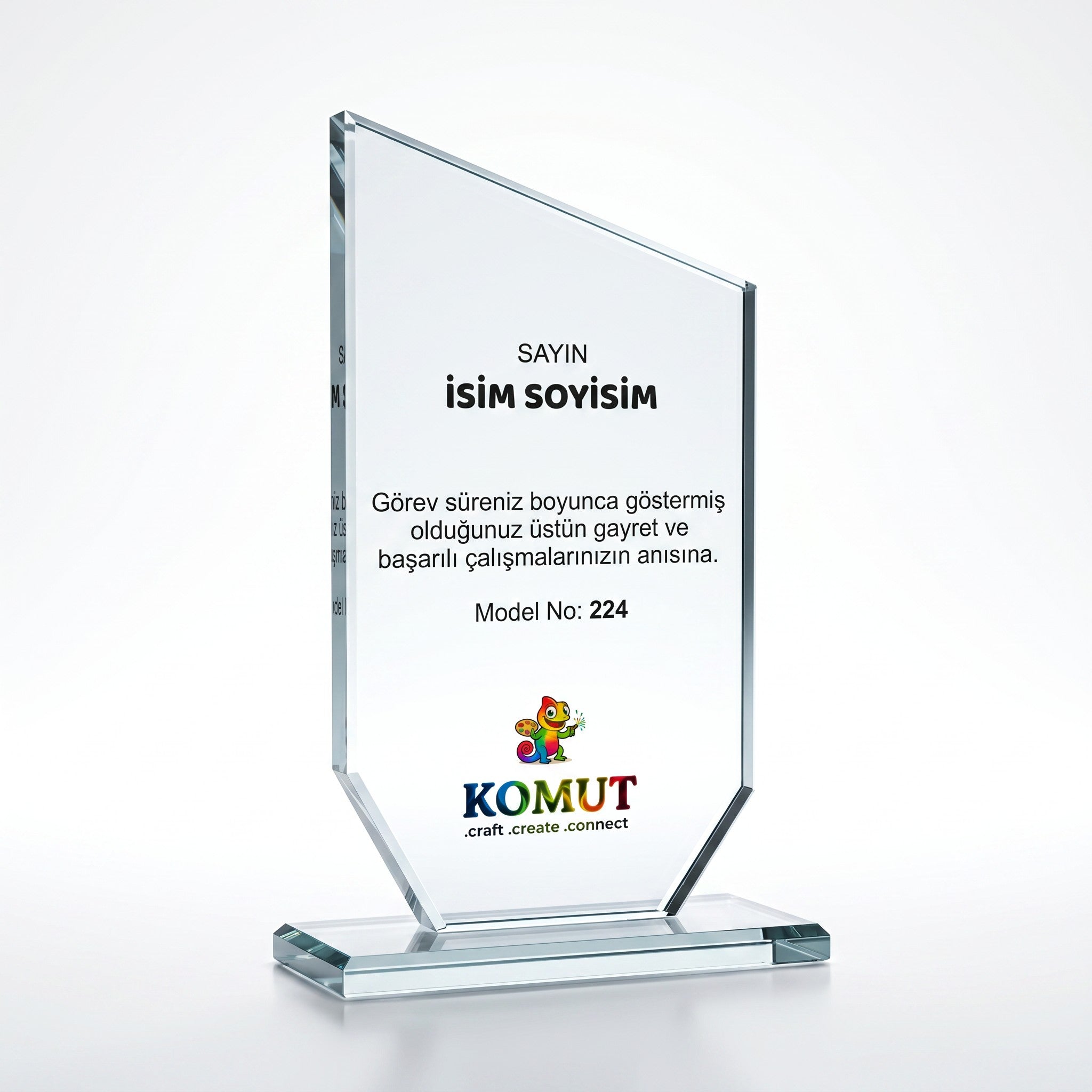 Zirve Kesimli Kalkan Formlu Kristal Plaket – Model 224