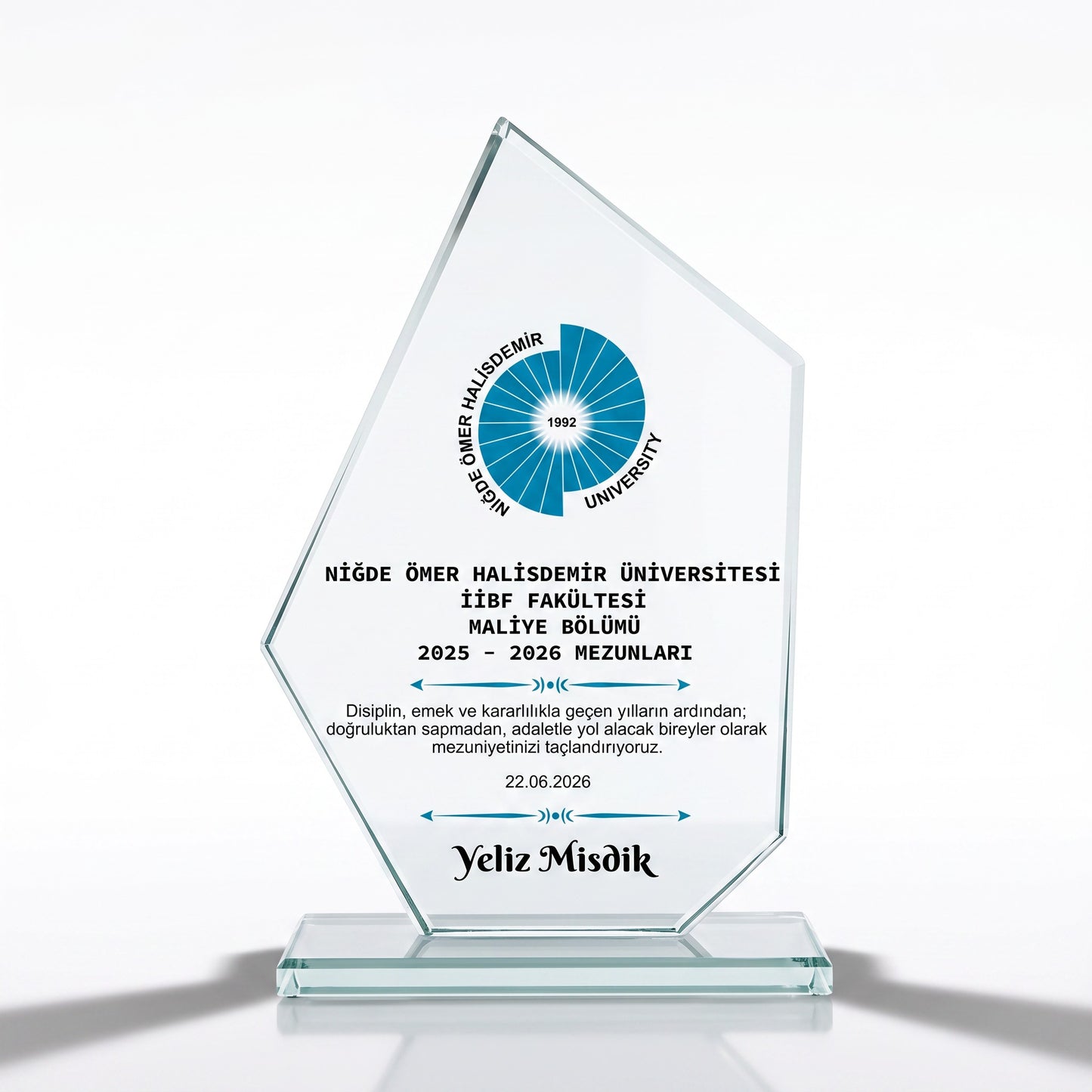 Zirve Prizma Kesimli Kristal Plaket – Model 207