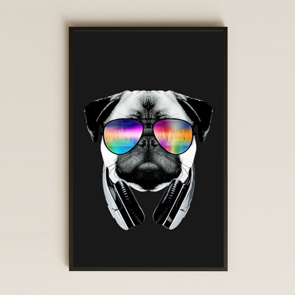 DJ Pug Kulaklıklı Neon Gözlüklü Tasarım Pleksi Tablo