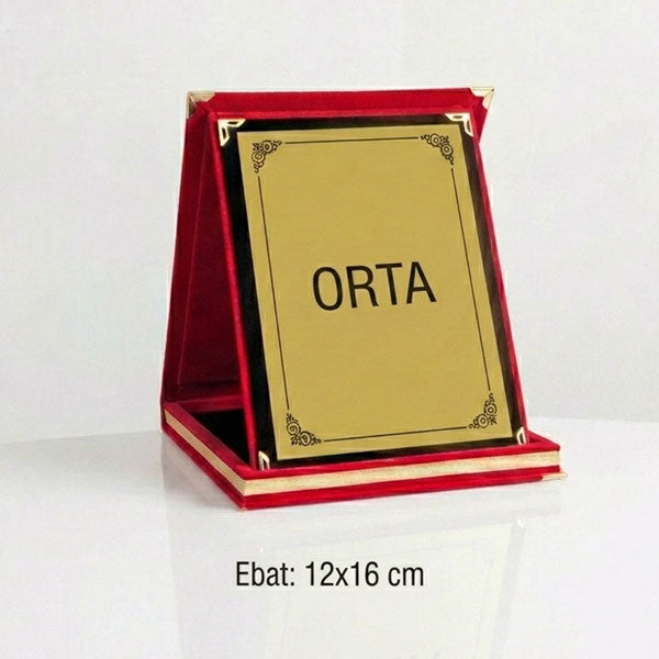 Kırmızı Kadife Masa Üstü Albüm Plaket Altın Metal Levhalı - Orta Boy 12x16 cm