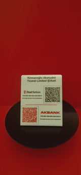 İşletmelere Özel Logolu ve Çift Banka QR Kodlu Akrilik Masaüstü Ödeme Standı (İBAN Panosu)